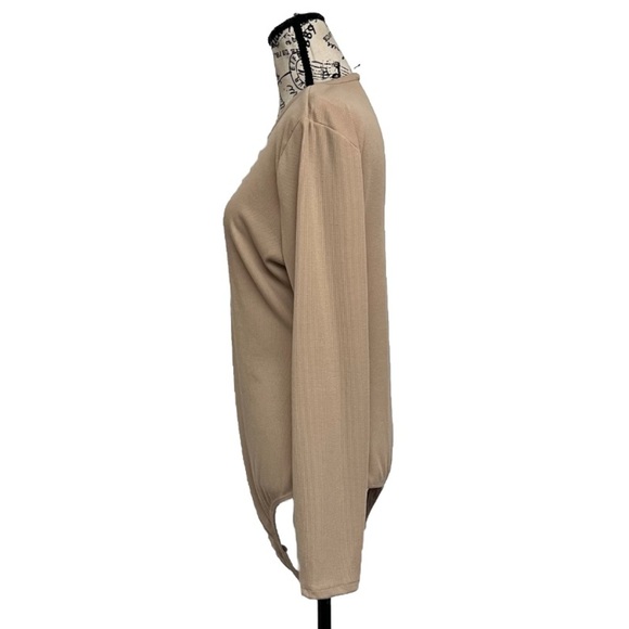 Gianni Bini Womens Brown Ribbed Long Sleeve Thong Bodysuit XL Preppy Casual - Picture 3 of 10